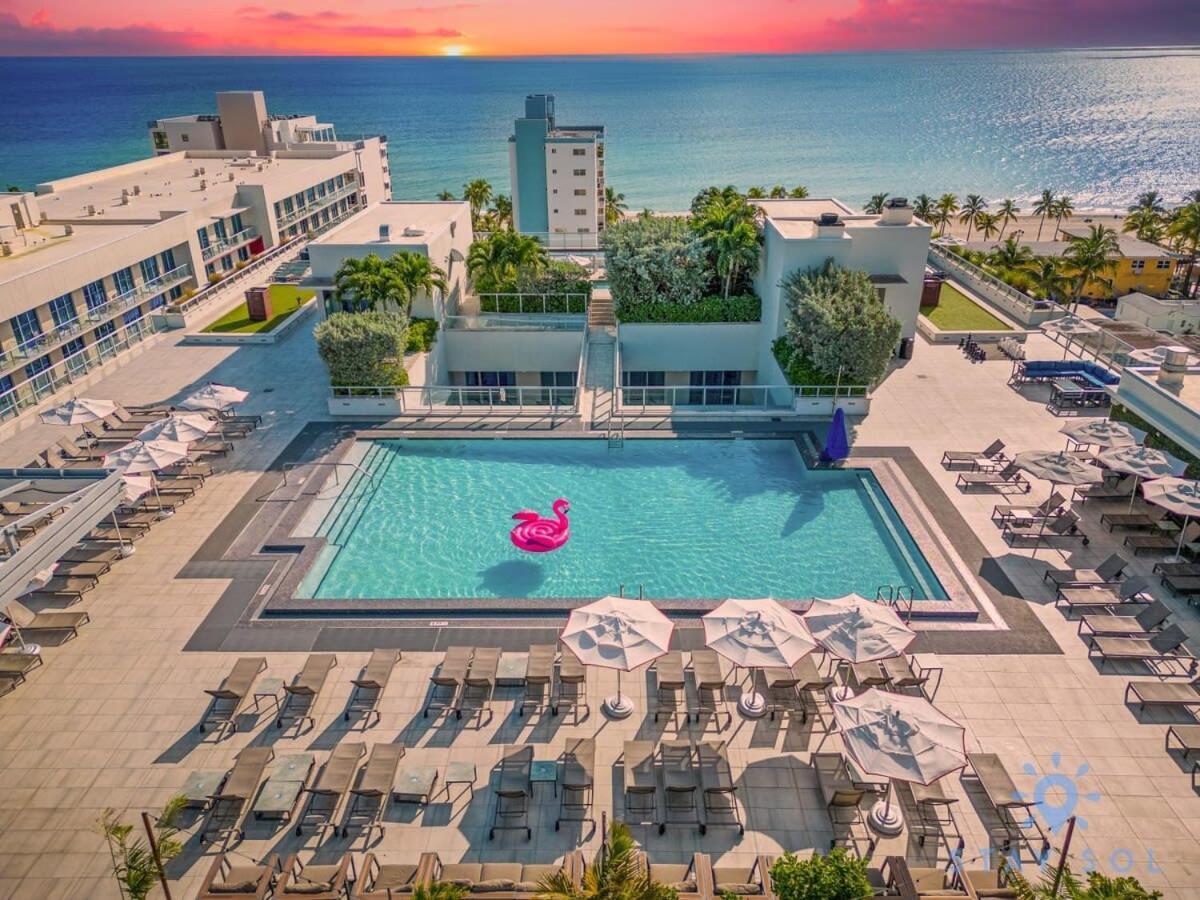 Beachfront Resort - Hot Tub & Pool- Near Beach Hollywood Kültér fotó