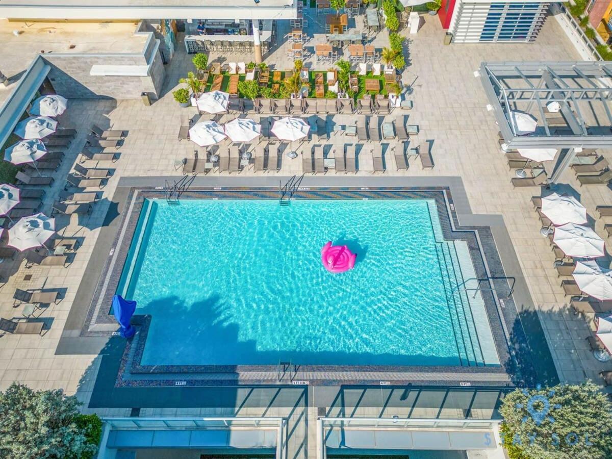 Beachfront Resort - Hot Tub & Pool- Near Beach Hollywood Kültér fotó
